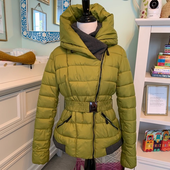 Hand Crafted Jackets & Blazers - Gorgeous Italian Puffer Coat